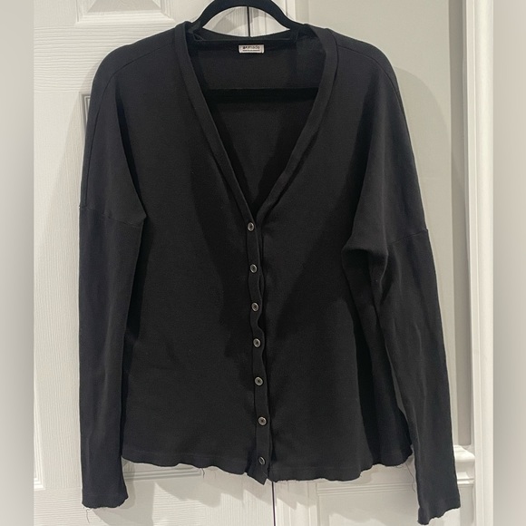 LA Made - Happy Top in Black - Picture 7 of 13